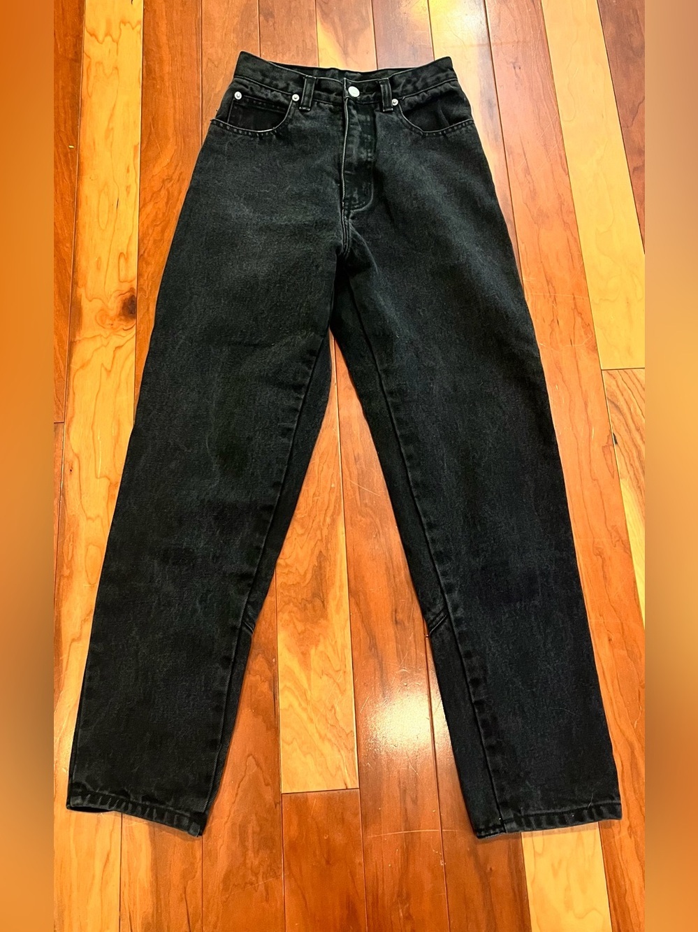 Jordache Sz 4 Black High Waist Relaxed Mom Jeans Vintage Vibe 90’s Chic 100% Cot